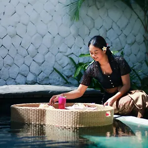 Calm Villa